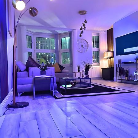 *Luxury 9Ine Lush Jacuzzi Apartment & Balcony* Birmingham Zewnętrze zdjęcie