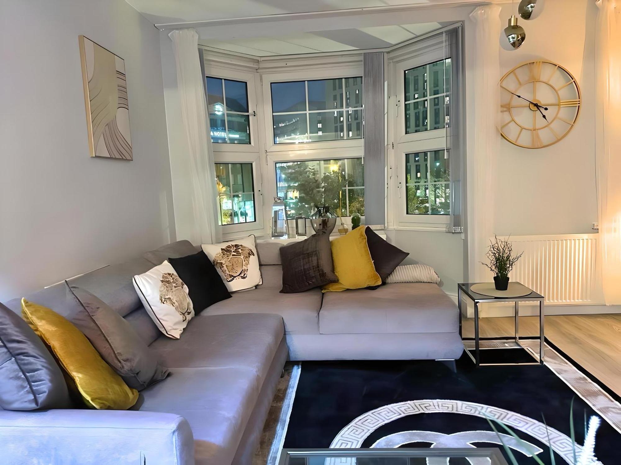*Luxury 9Ine Lush Jacuzzi Apartment & Balcony* Birmingham Zewnętrze zdjęcie